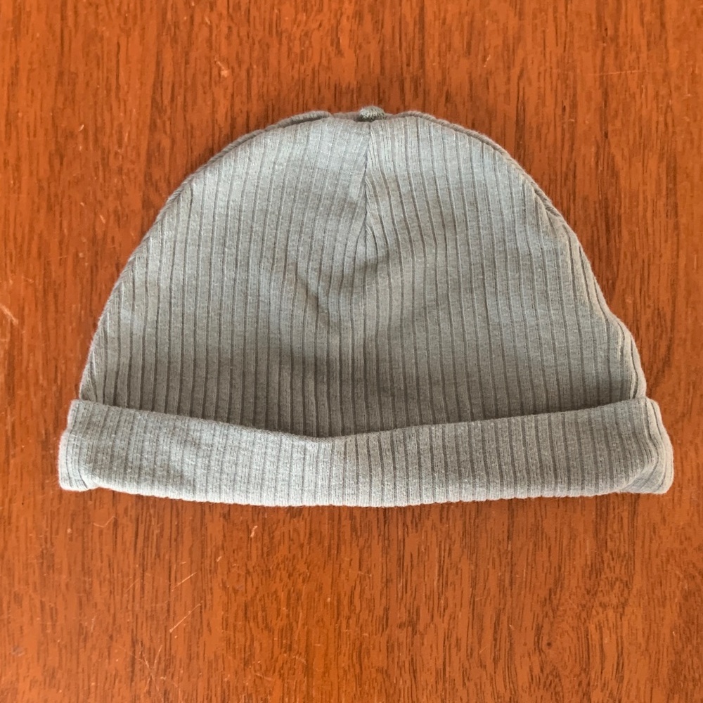 😊FREE😊 Carter's Ribbed Baby Hat in Light Teal